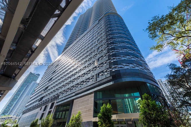 image Brickell Flatiron1