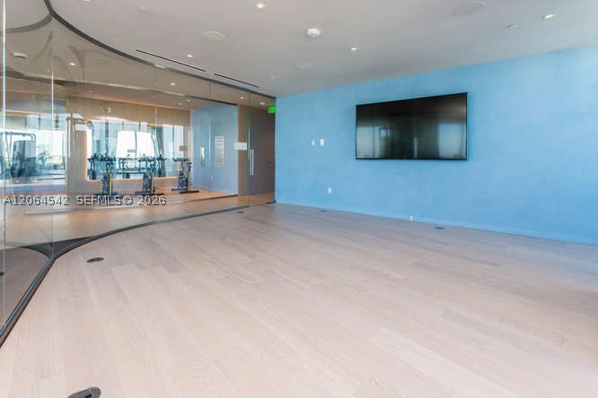 image Brickell Flatiron30