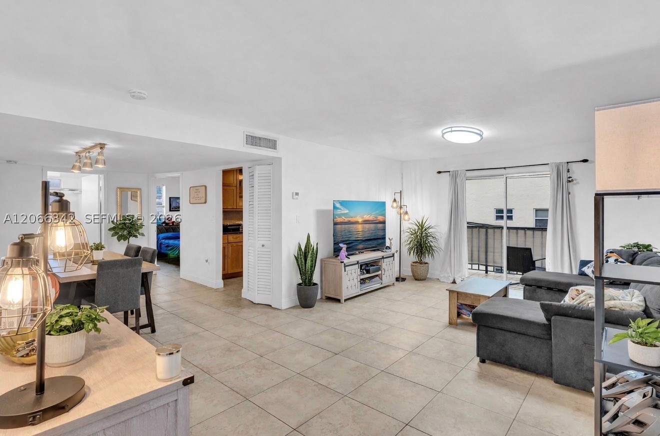 1236 Alton Rd #304