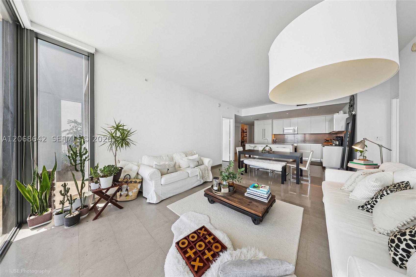 68 SE 6th St #2909 Miami, FL 33131