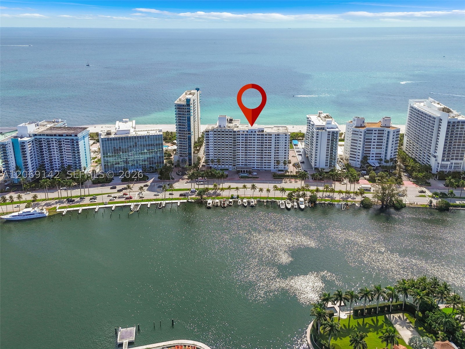 5005 Collins Ave #1218