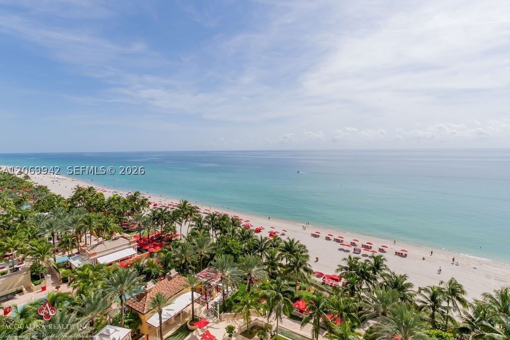 image The Mansions at Acqualina1