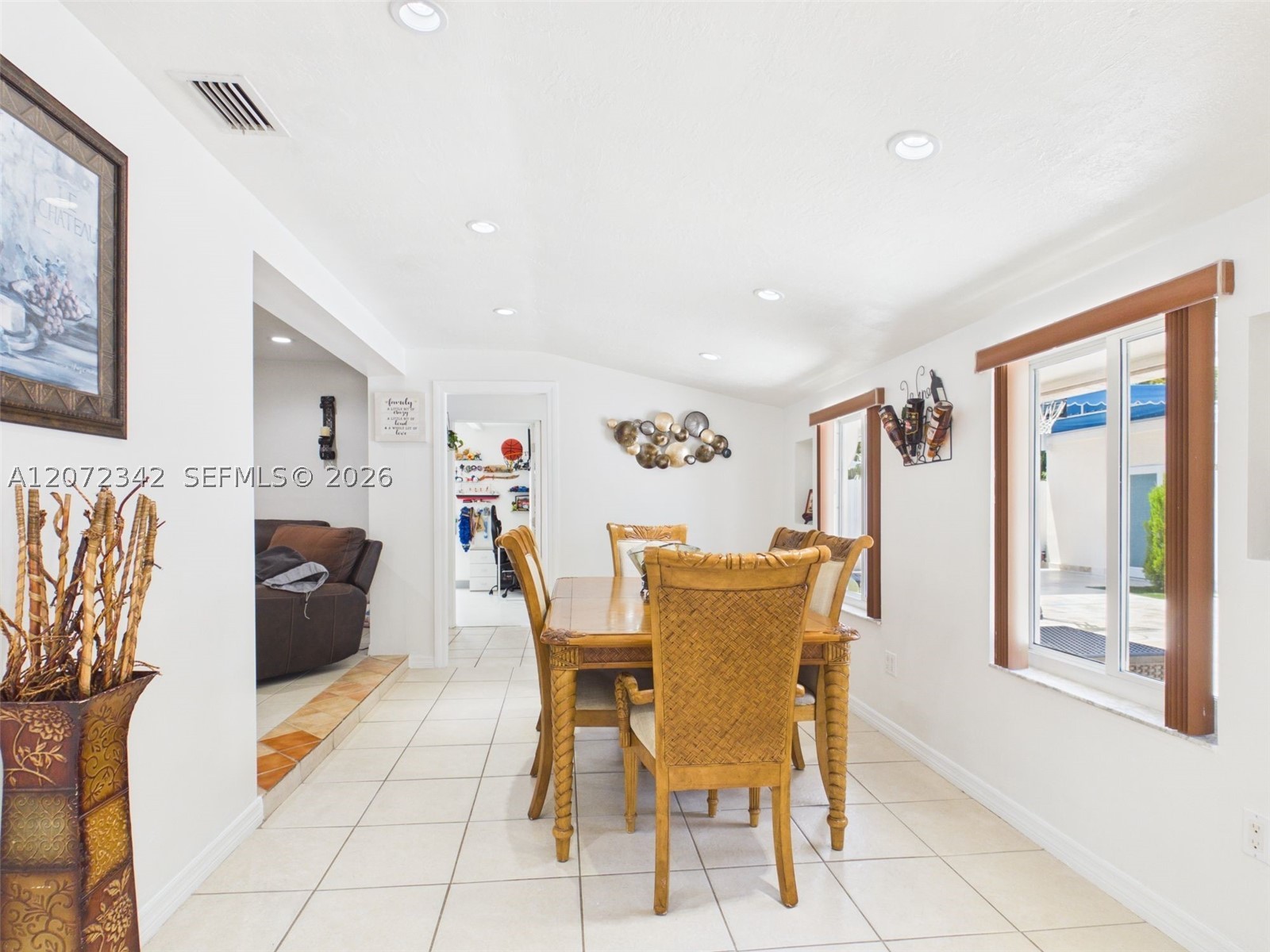 9601 SW 183rd St Palmetto Bay, FL 33157