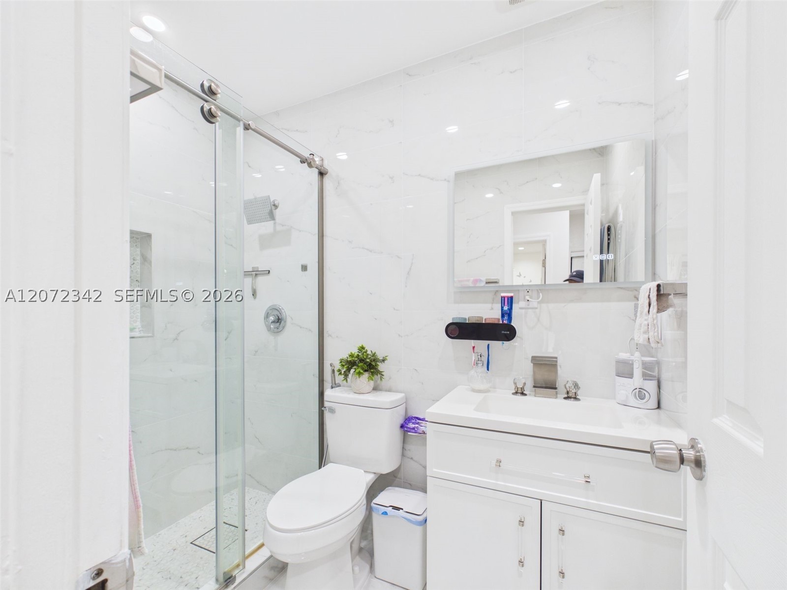 9601 SW 183rd St Palmetto Bay, FL 33157