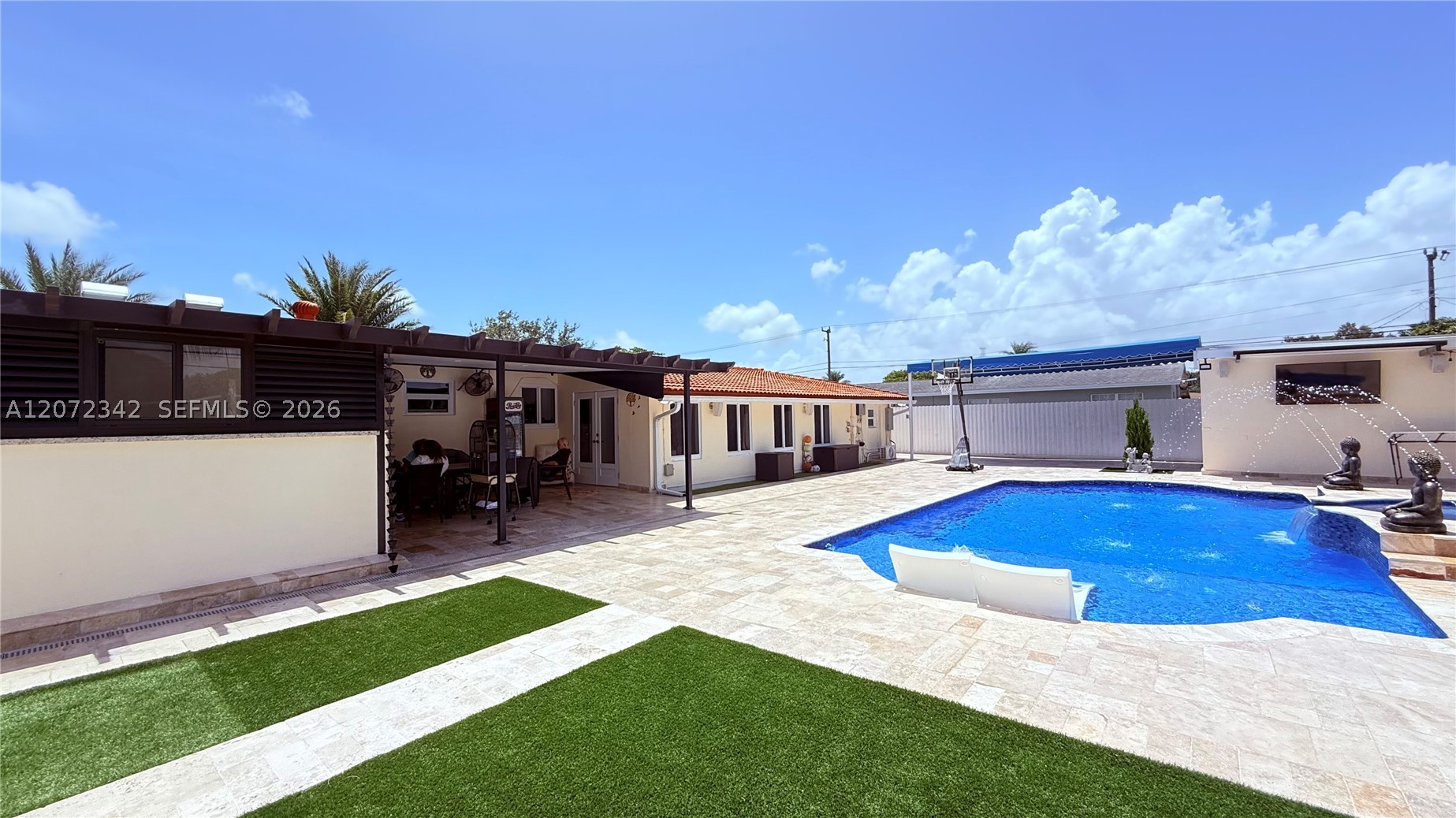 9601 SW 183rd St Palmetto Bay, FL 33157