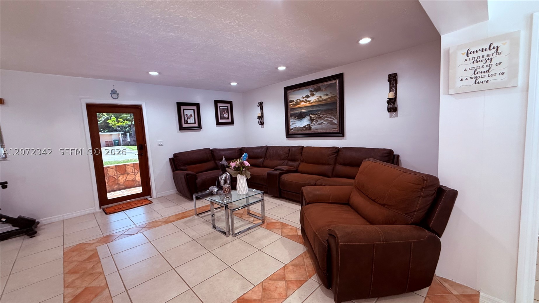 9601 SW 183rd St Palmetto Bay, FL 33157