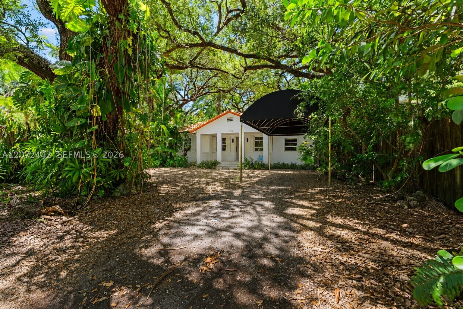 4120 Lybyer Ave Miami, FL 33133