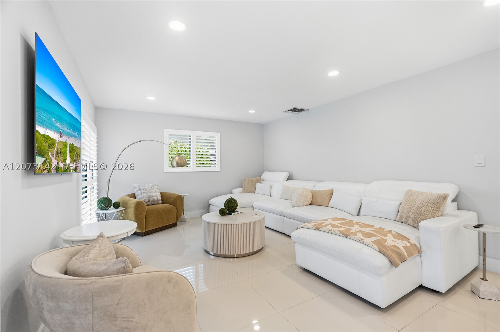 932 Bird Rd Coral Gables, FL 33146