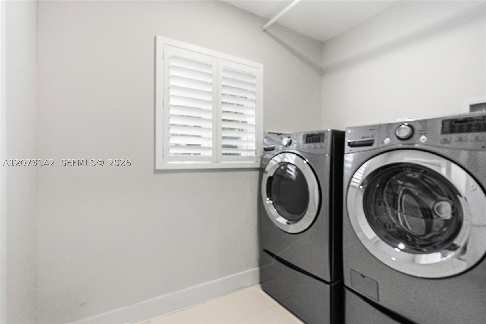 932 Bird Rd Coral Gables, FL 33146