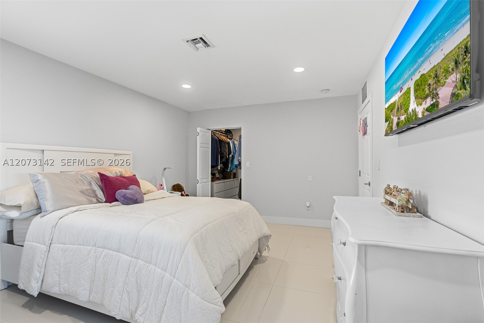 932 Bird Rd Coral Gables, FL 33146