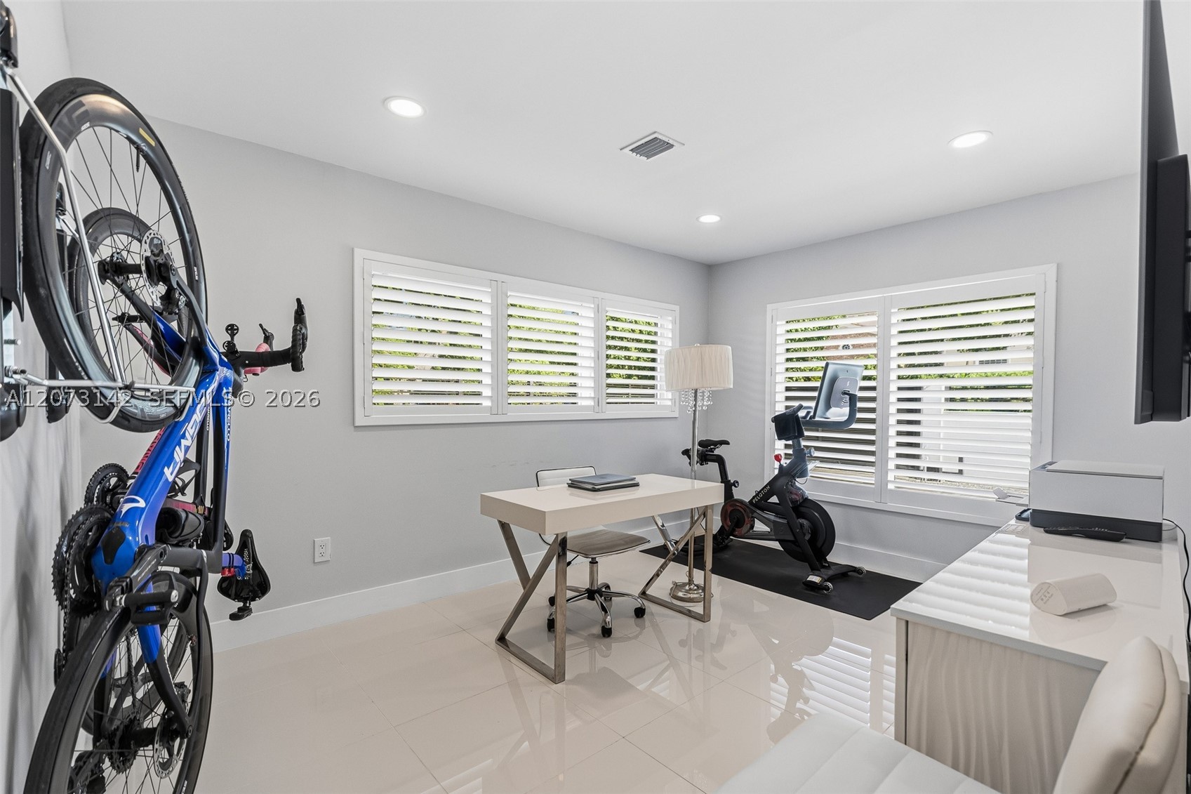 932 Bird Rd Coral Gables, FL 33146
