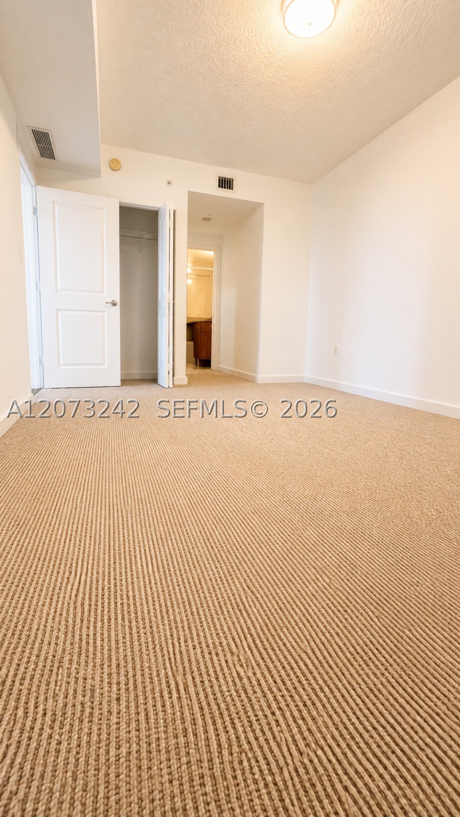 601 NE 23rd St #1103 Miami, FL 33137