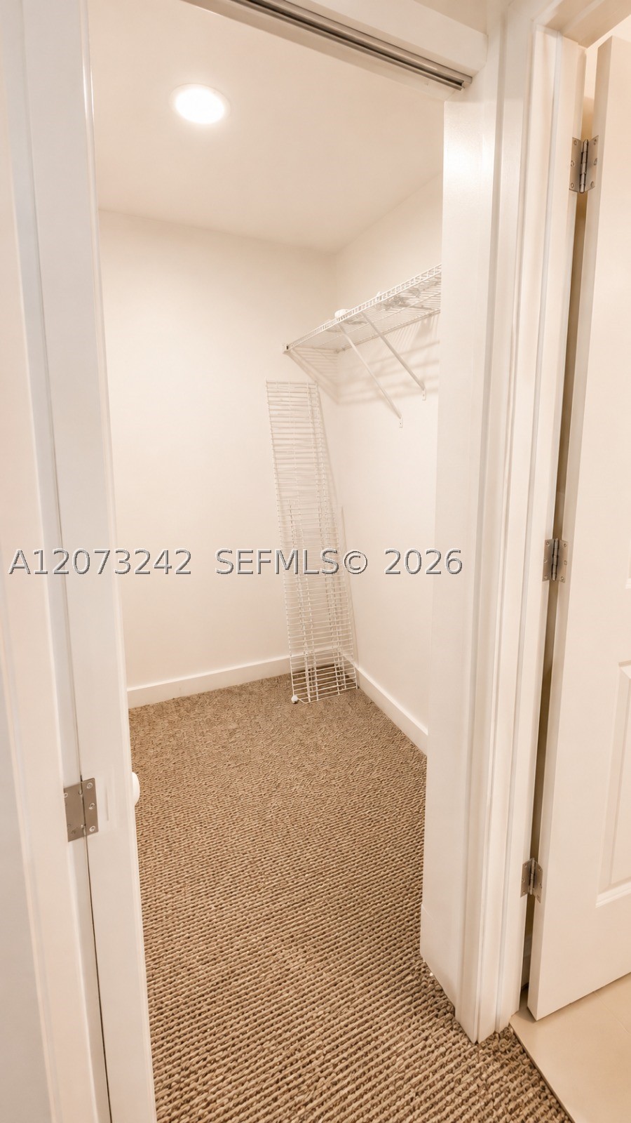 601 NE 23rd St #1103 Miami, FL 33137