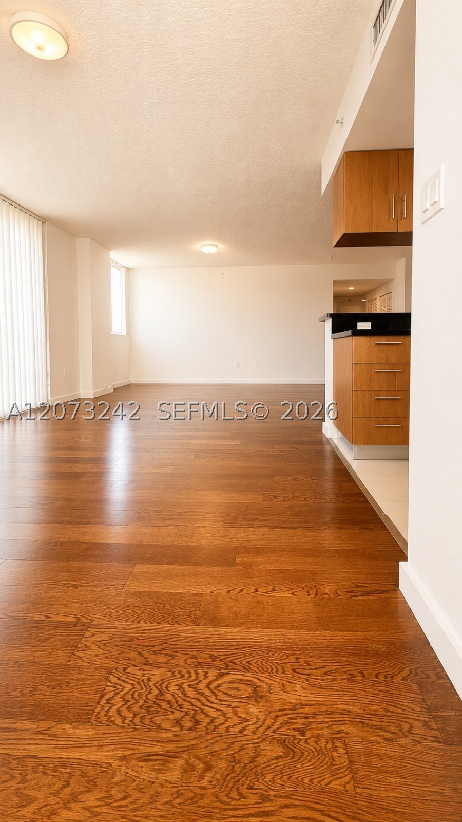 601 NE 23rd St #1103 Miami, FL 33137
