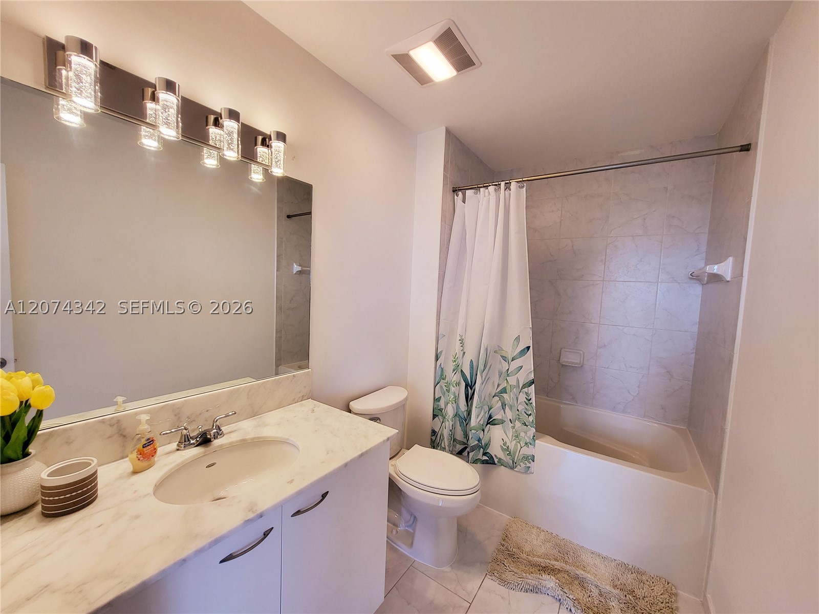 image The Loft 216