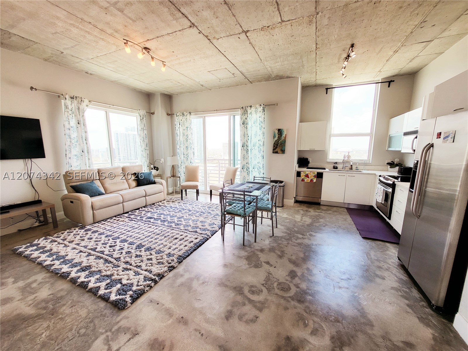 image The Loft 219