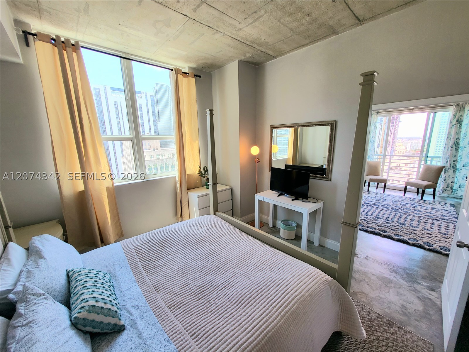 image The Loft 225