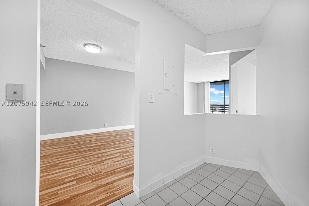 3300 NE 191st St #LP03 Aventura, FL 33180