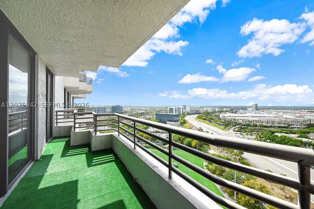 3300 NE 191st St #LP03 Aventura, FL 33180