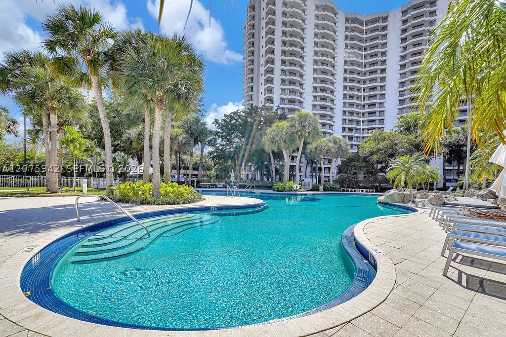 3300 NE 191st St #LP03 Aventura, FL 33180