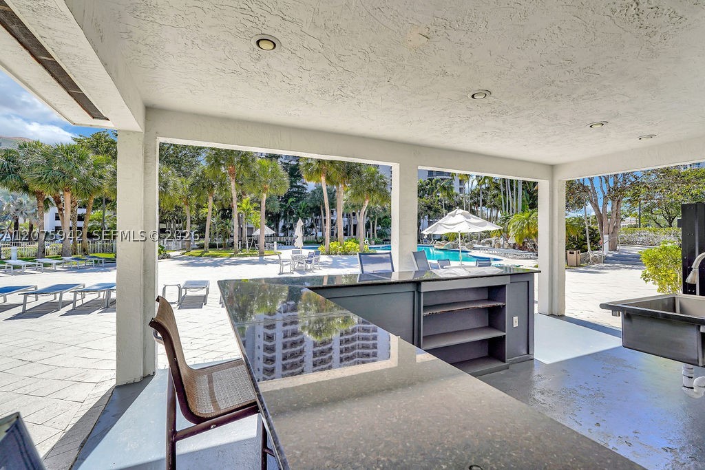 3300 NE 191st St #LP03 Aventura, FL 33180