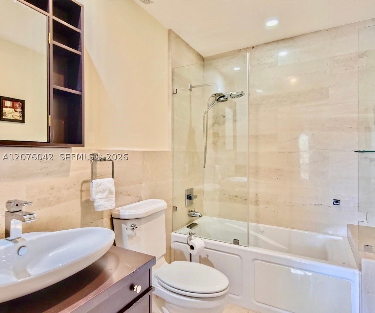 3864 NE 167th St #5 North Miami Beach, FL 33160