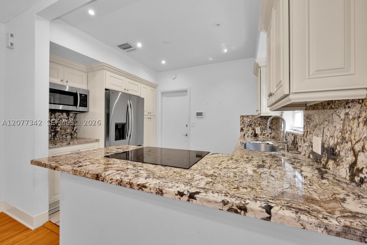5111 Maggiore St Coral Gables, FL 33146