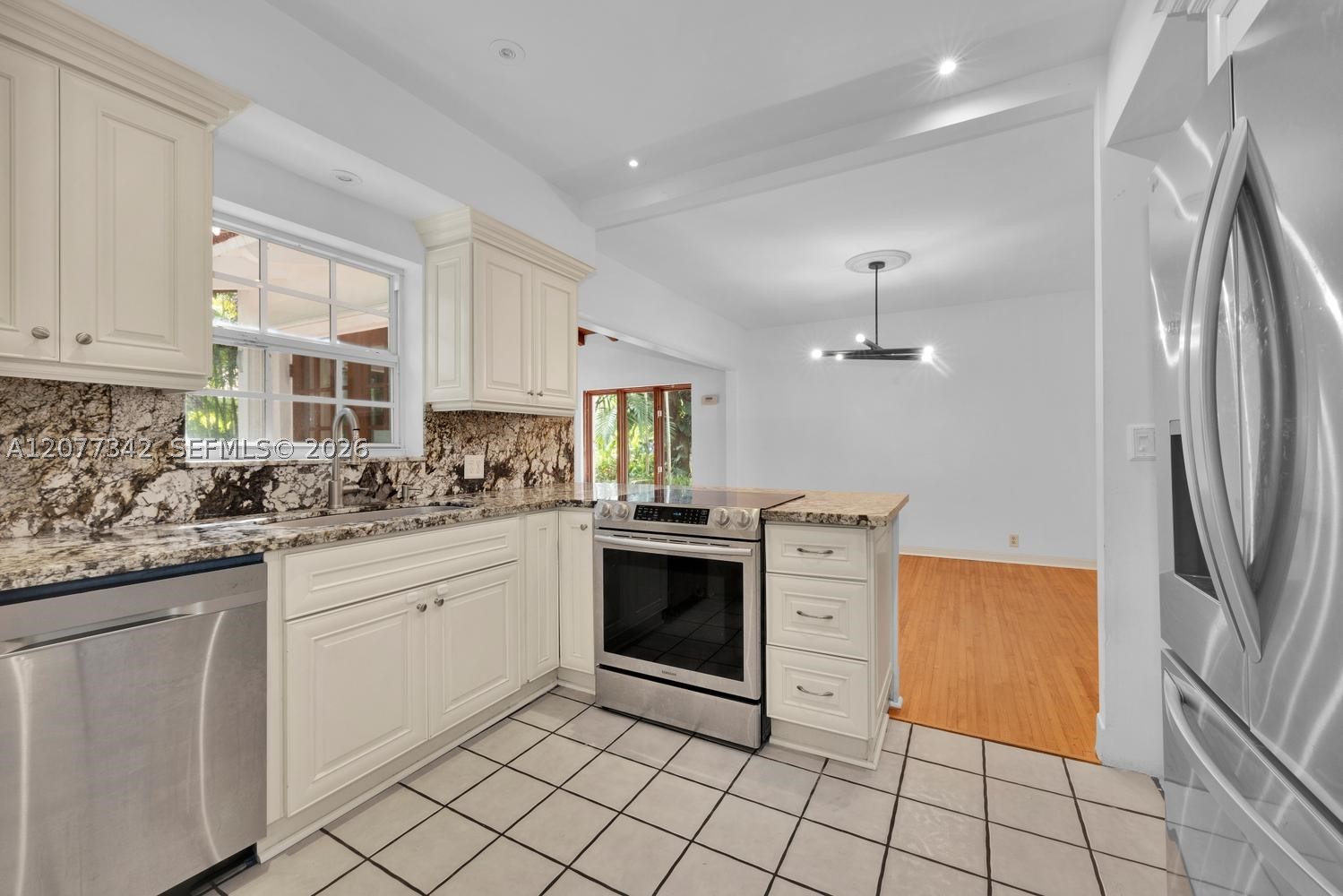 5111 Maggiore St Coral Gables, FL 33146