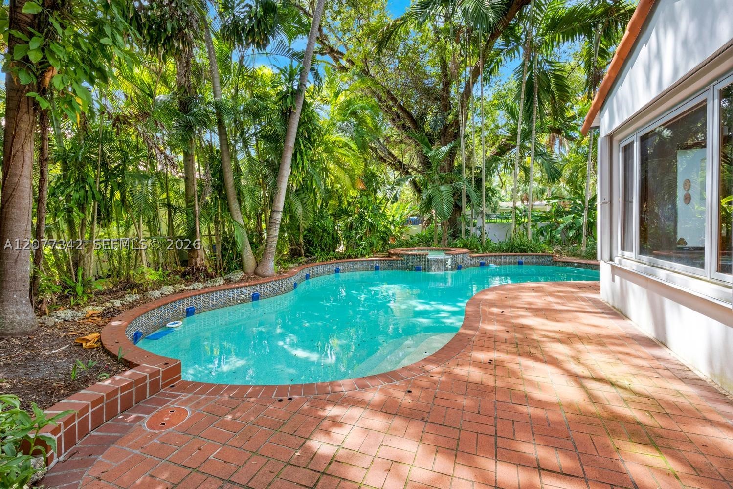 5111 Maggiore St Coral Gables, FL 33146