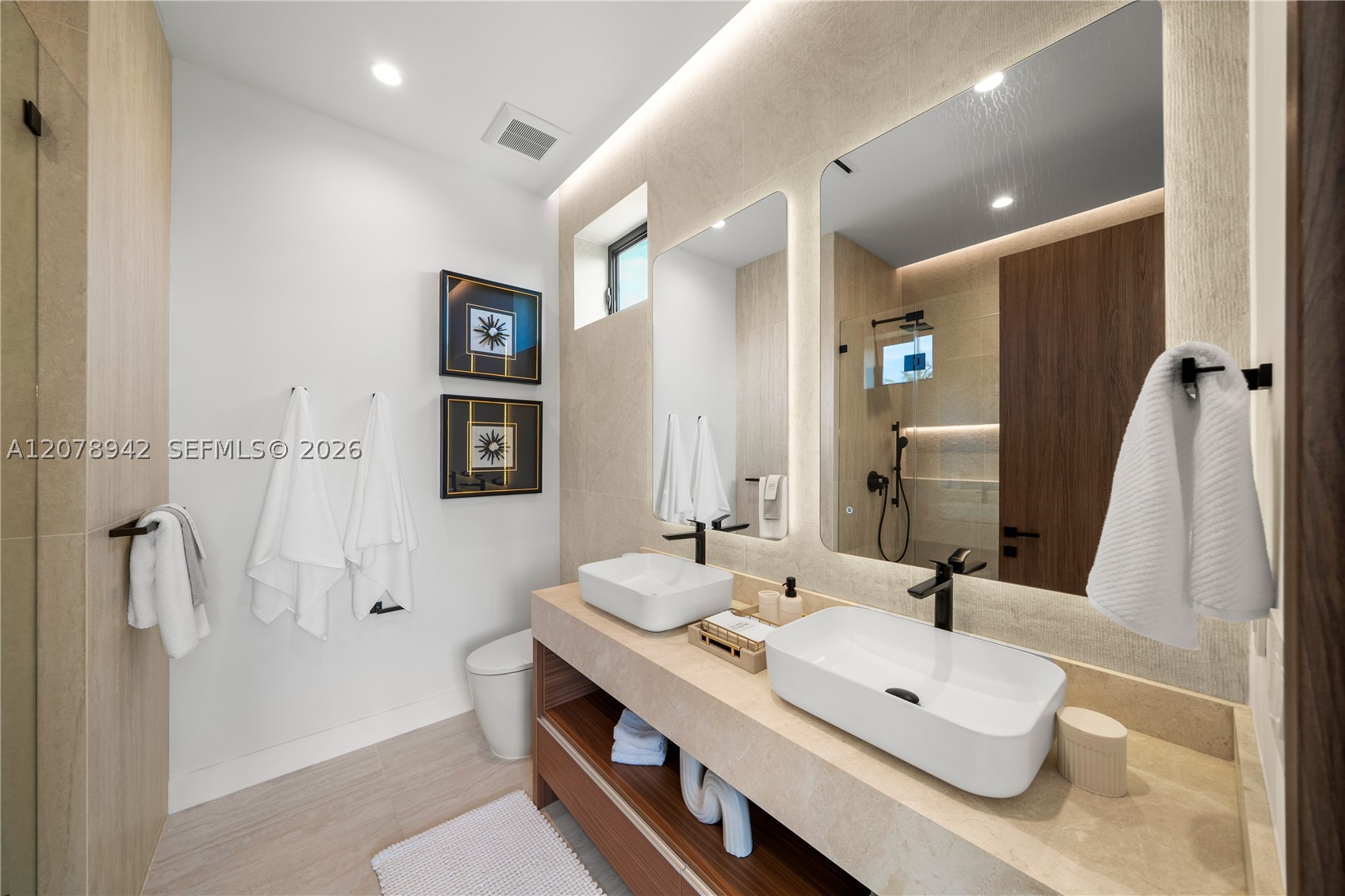 3910 NW 3rd Ave Miami, FL 33127