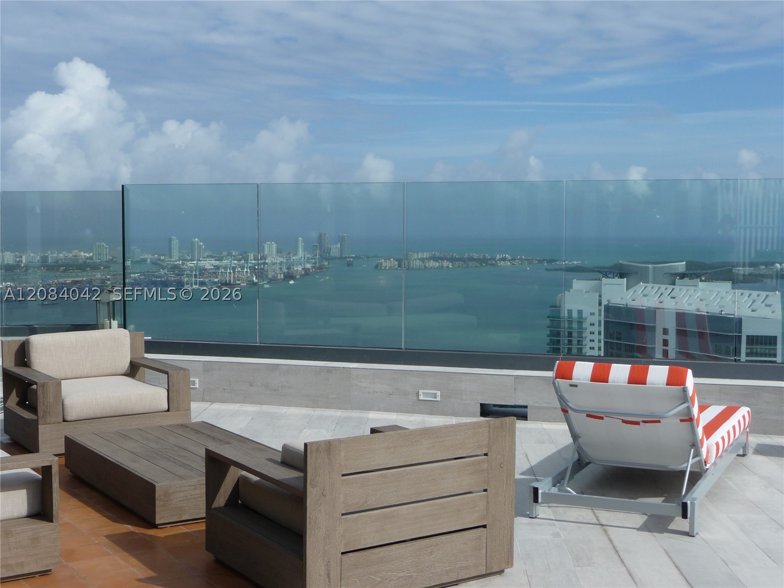 image Dua Miami50