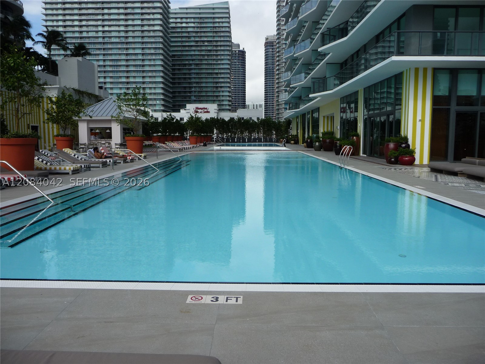 image Dua Miami55