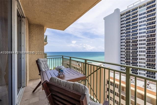 image 2080 Ocean Drive1