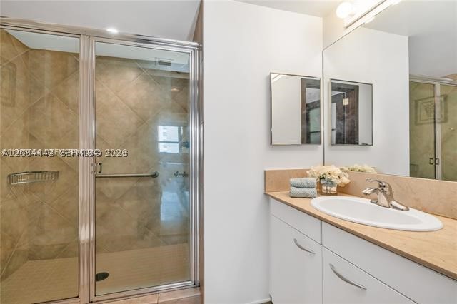 image 2080 Ocean Drive24