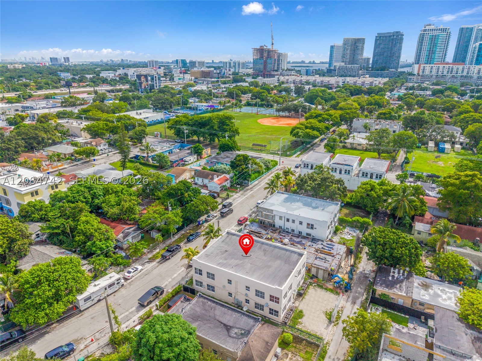 244 NW 34th St Miami, FL 33127