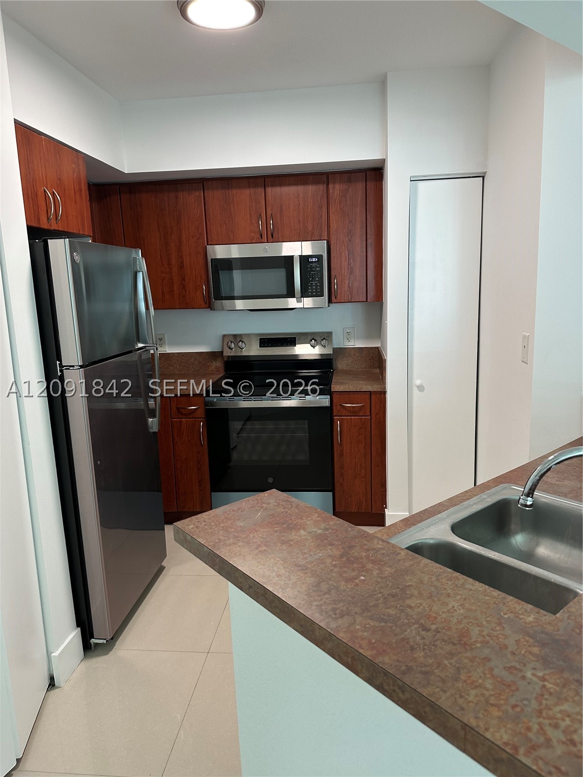 image The Waverly at Surfside6