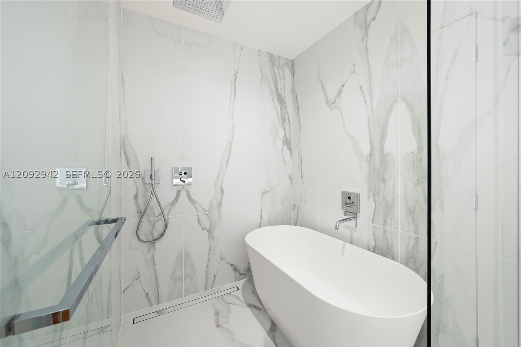 image Casa Bella Residences25
