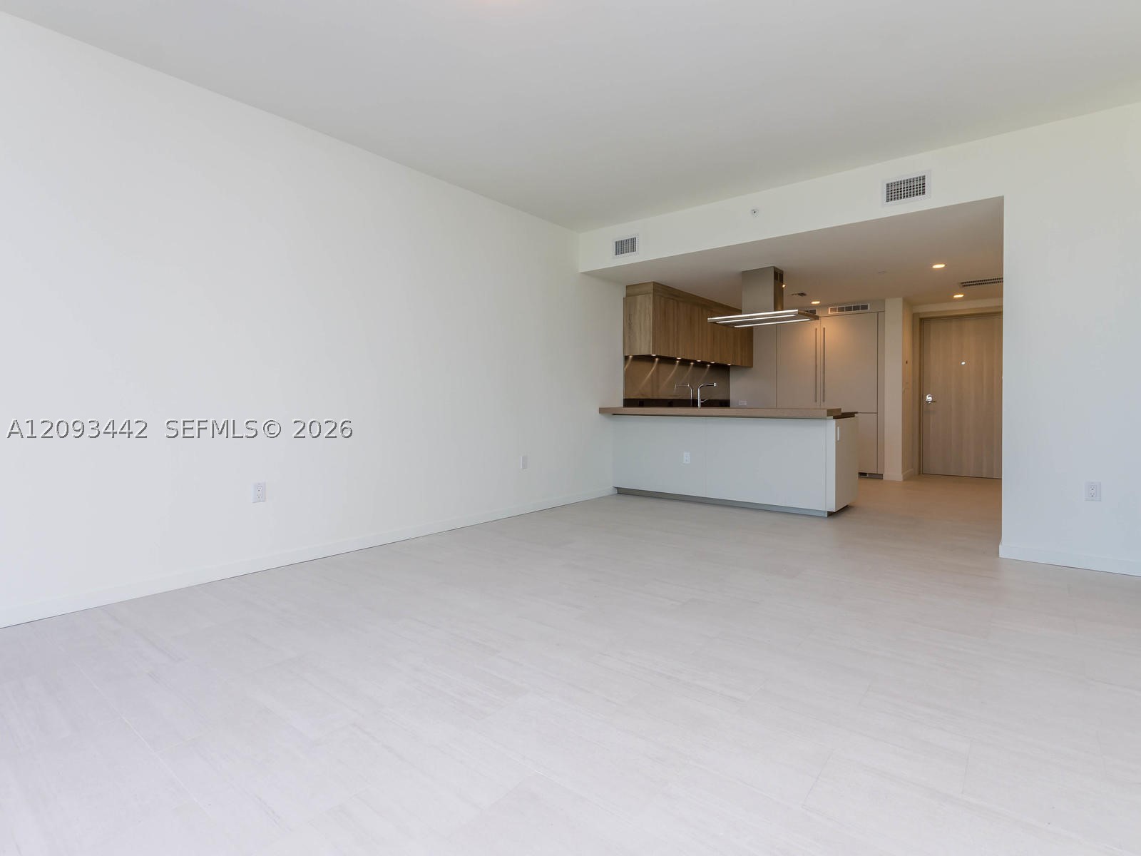 image Brickell Flatiron5