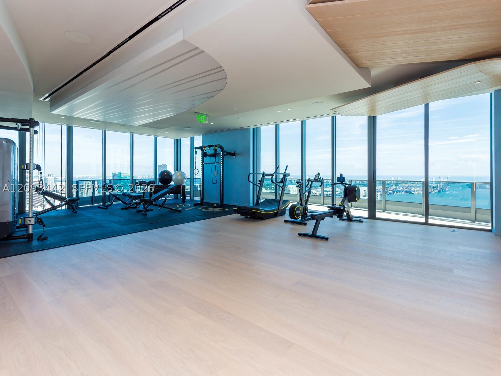 image Brickell Flatiron59