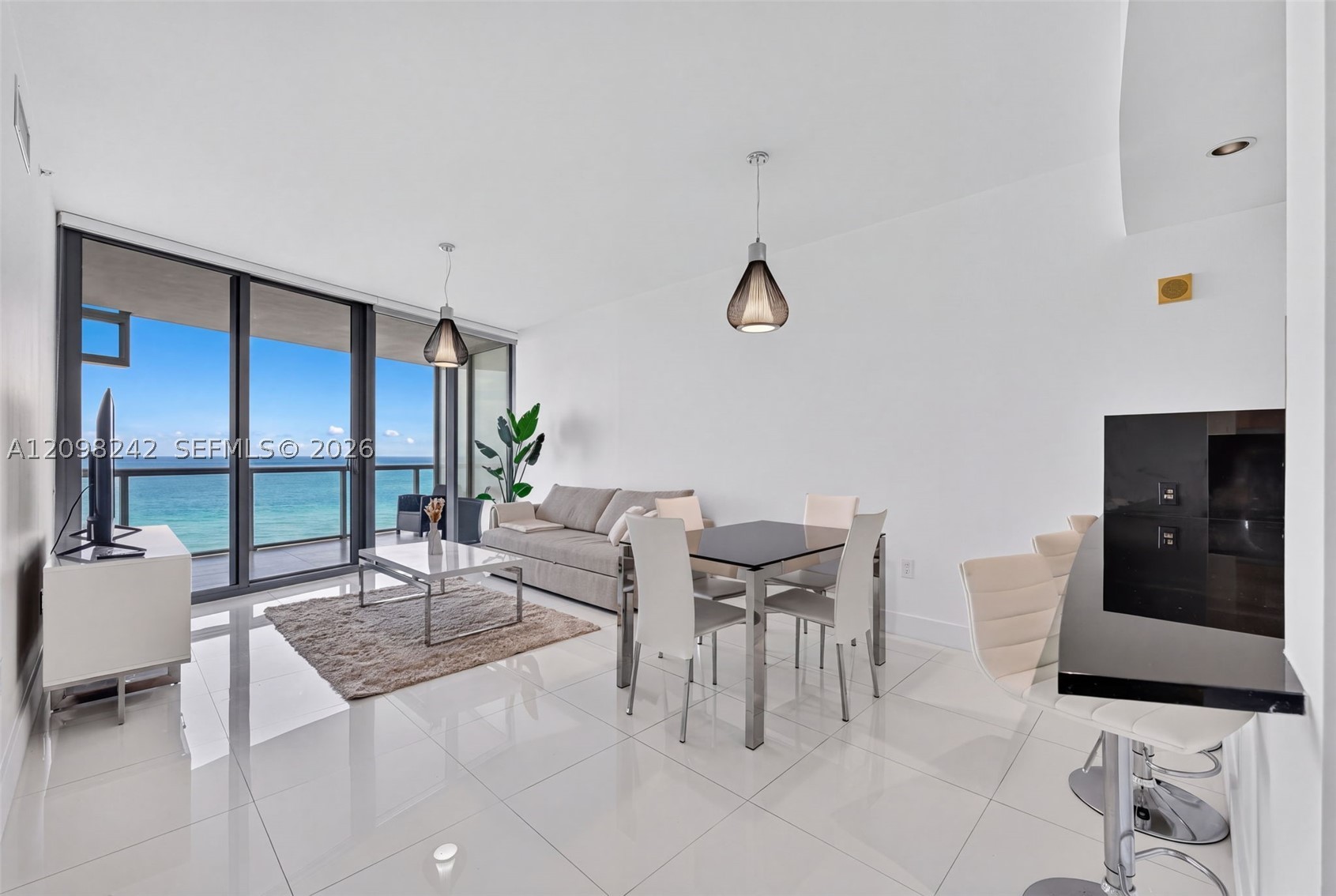 17121 Collins Ave #803