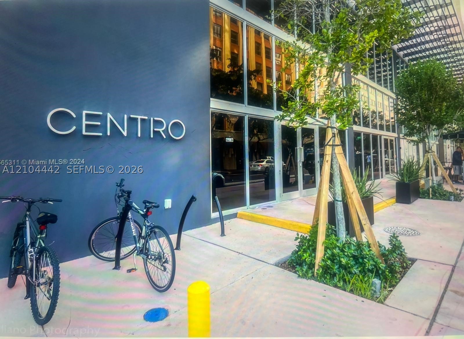 151 SE 1st St St #1002