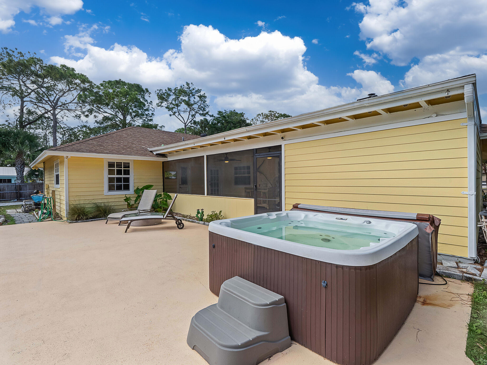 12152 188th Jupiter, FL 33478