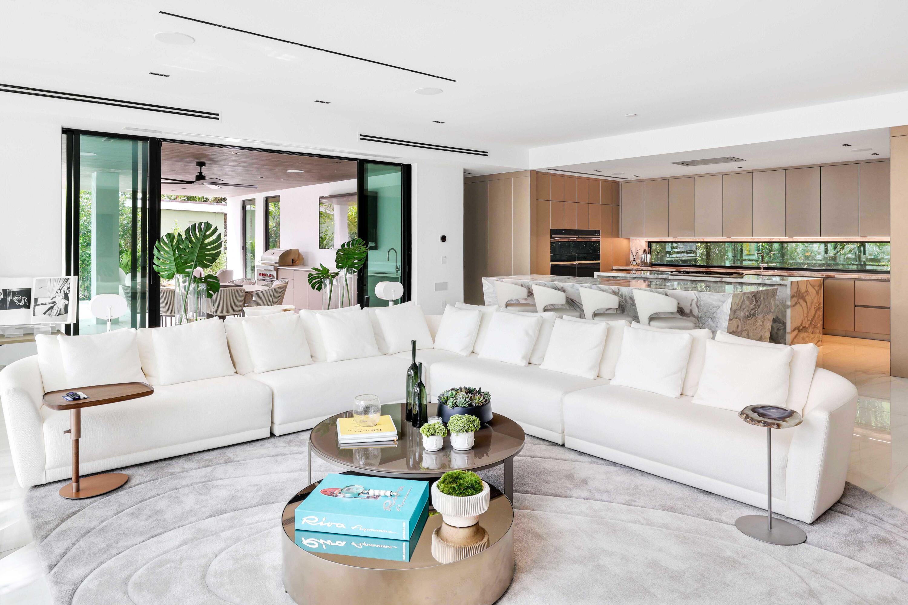 237 Elwa West Palm Beach, FL 33405