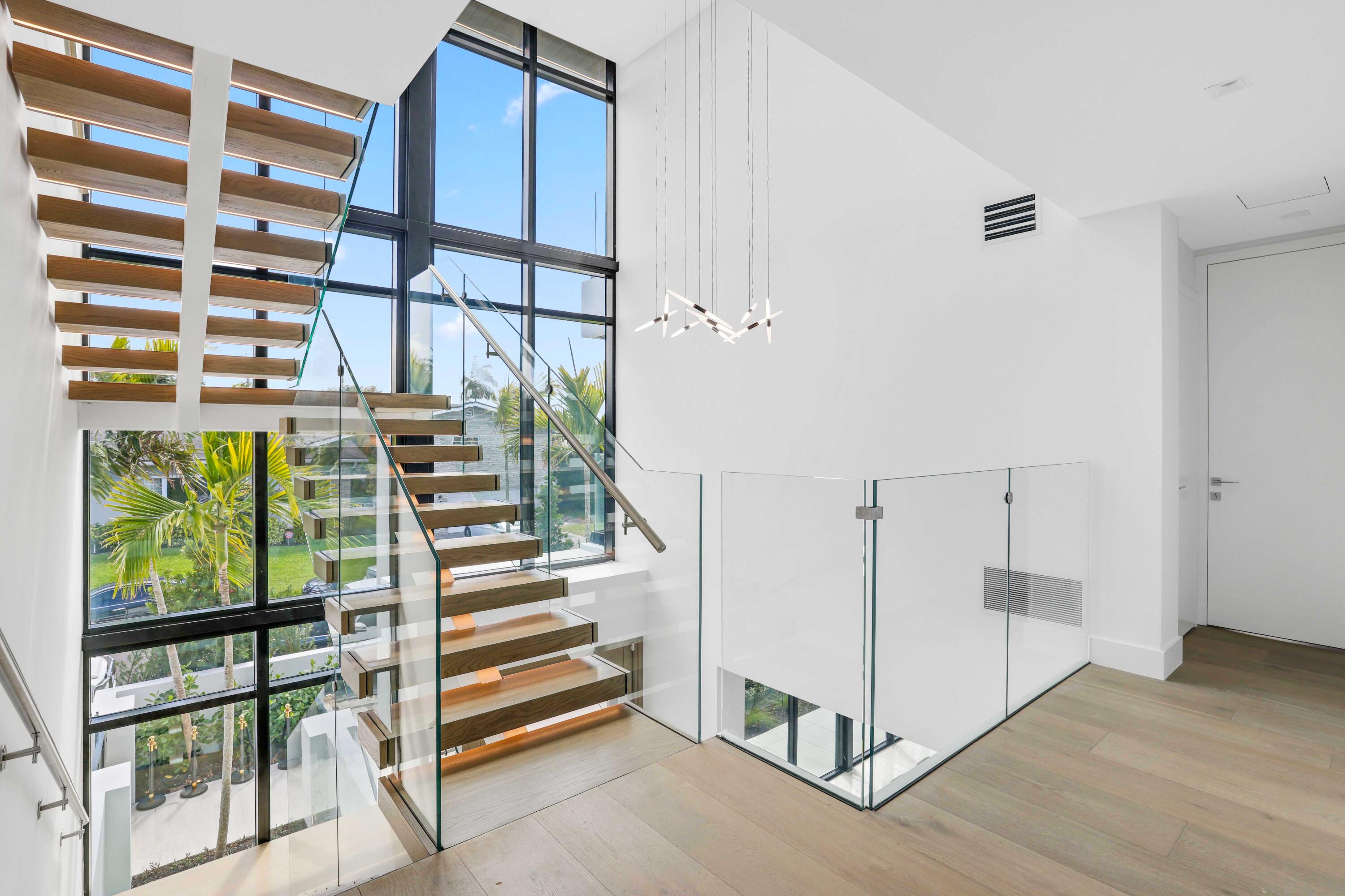 237 Elwa West Palm Beach, FL 33405