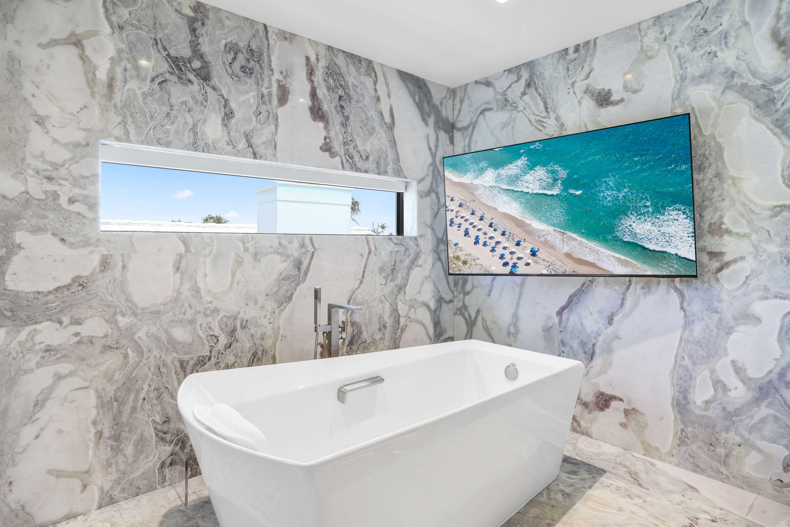 237 Elwa West Palm Beach, FL 33405