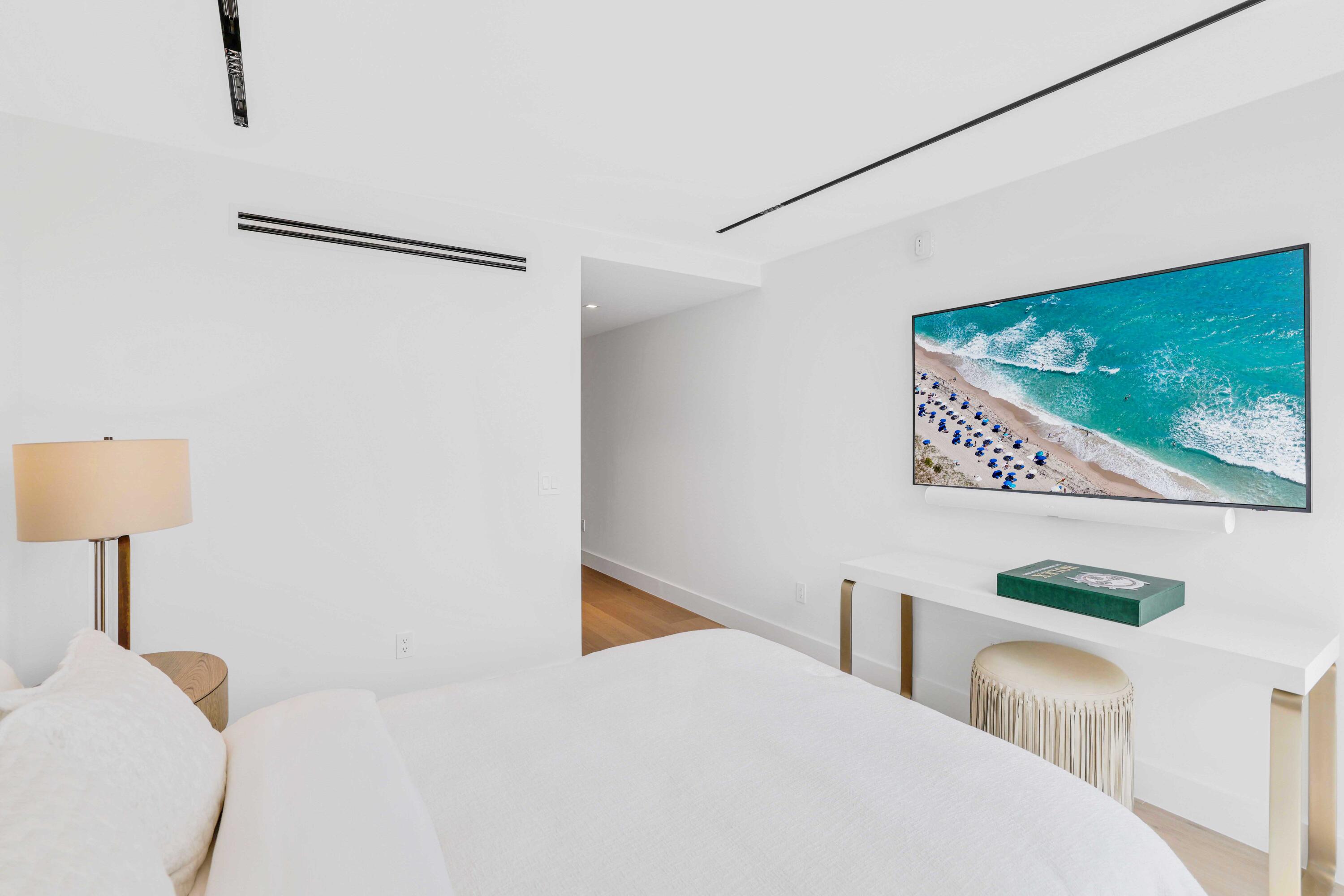 237 Elwa West Palm Beach, FL 33405