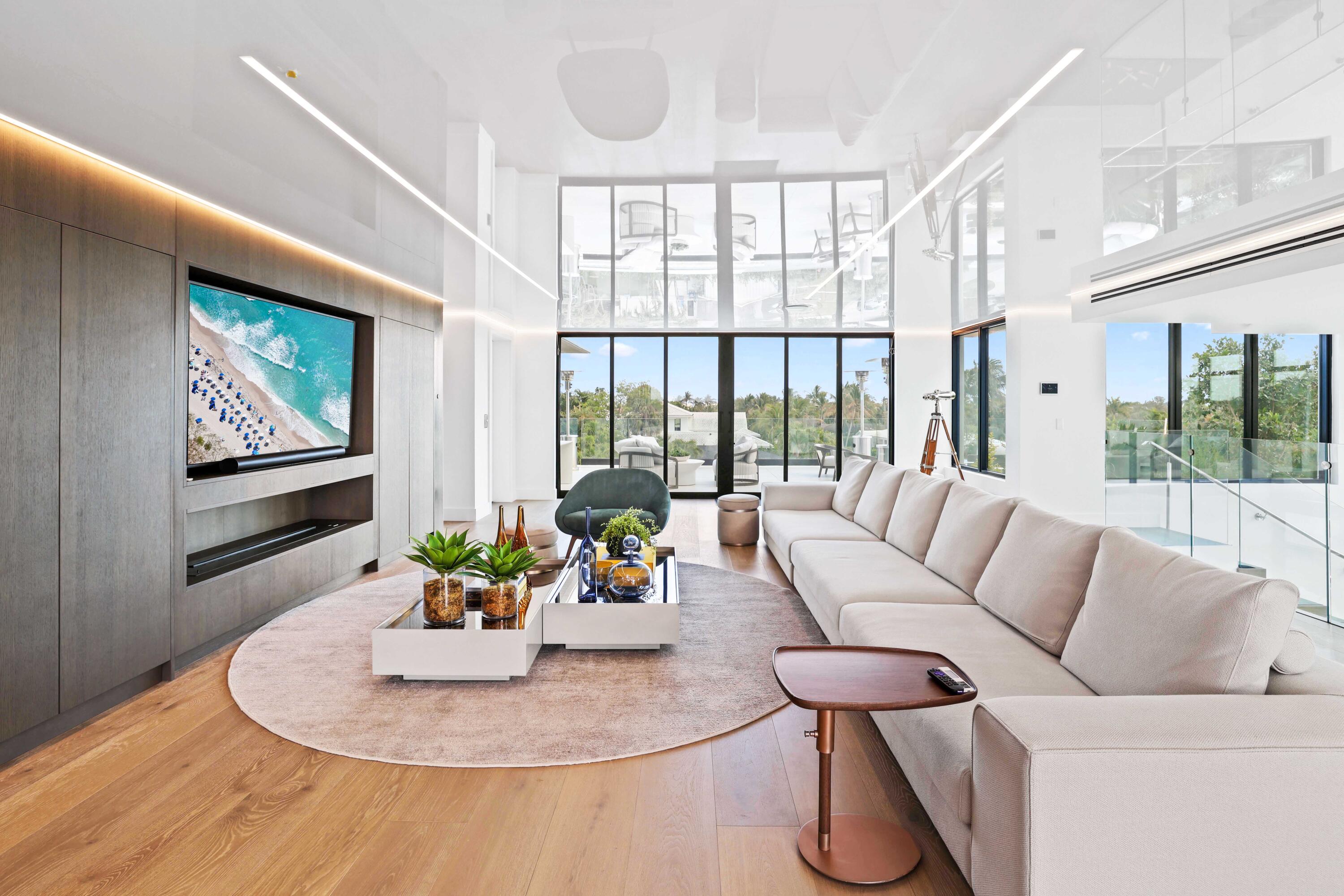 237 Elwa West Palm Beach, FL 33405