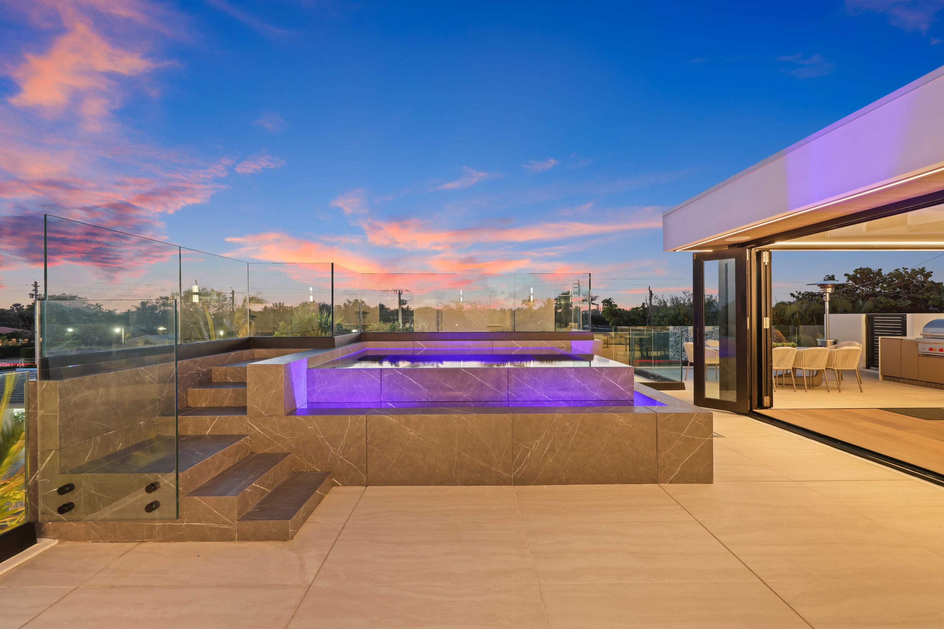 237 Elwa West Palm Beach, FL 33405