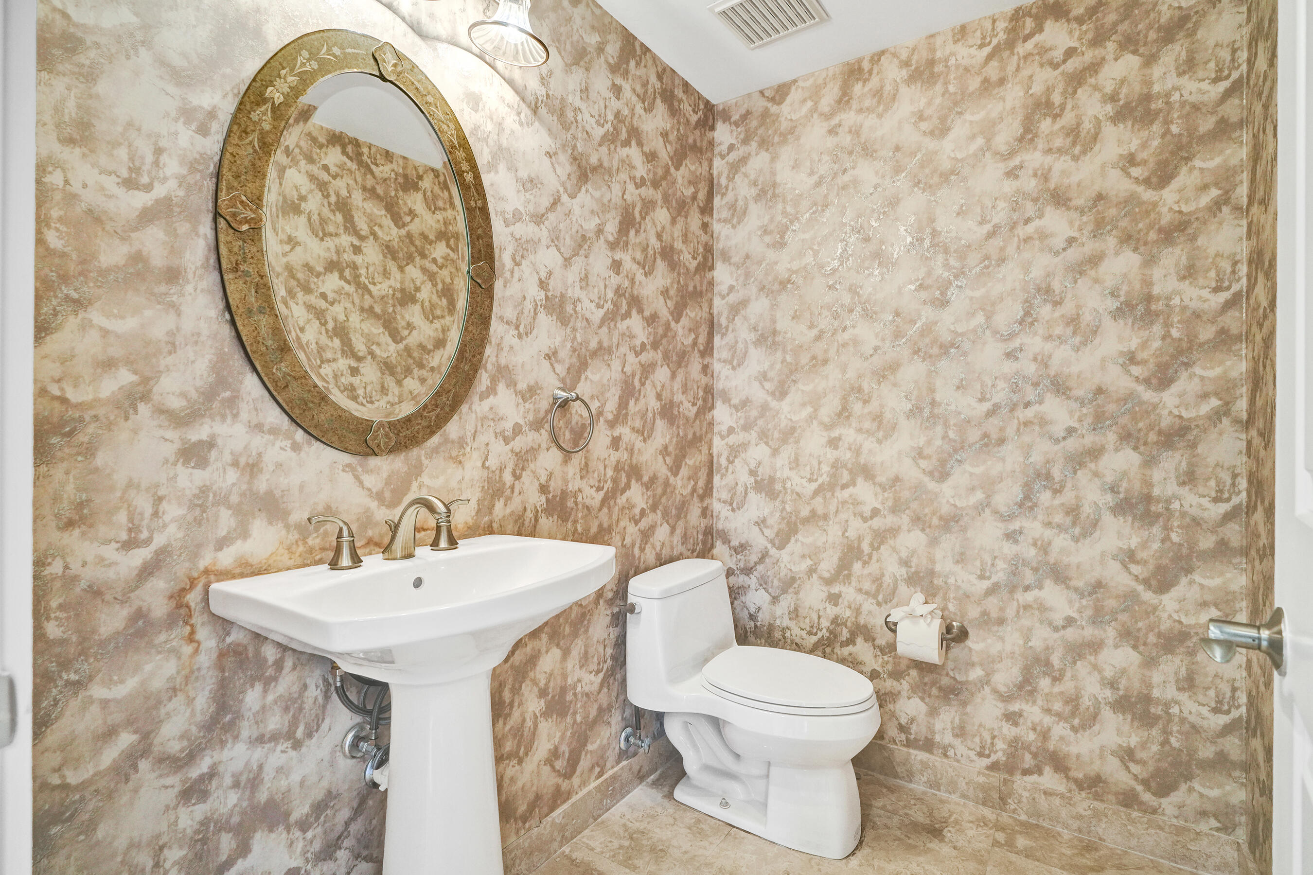 1414 SE 12th #3c Fort Lauderdale, FL 33316