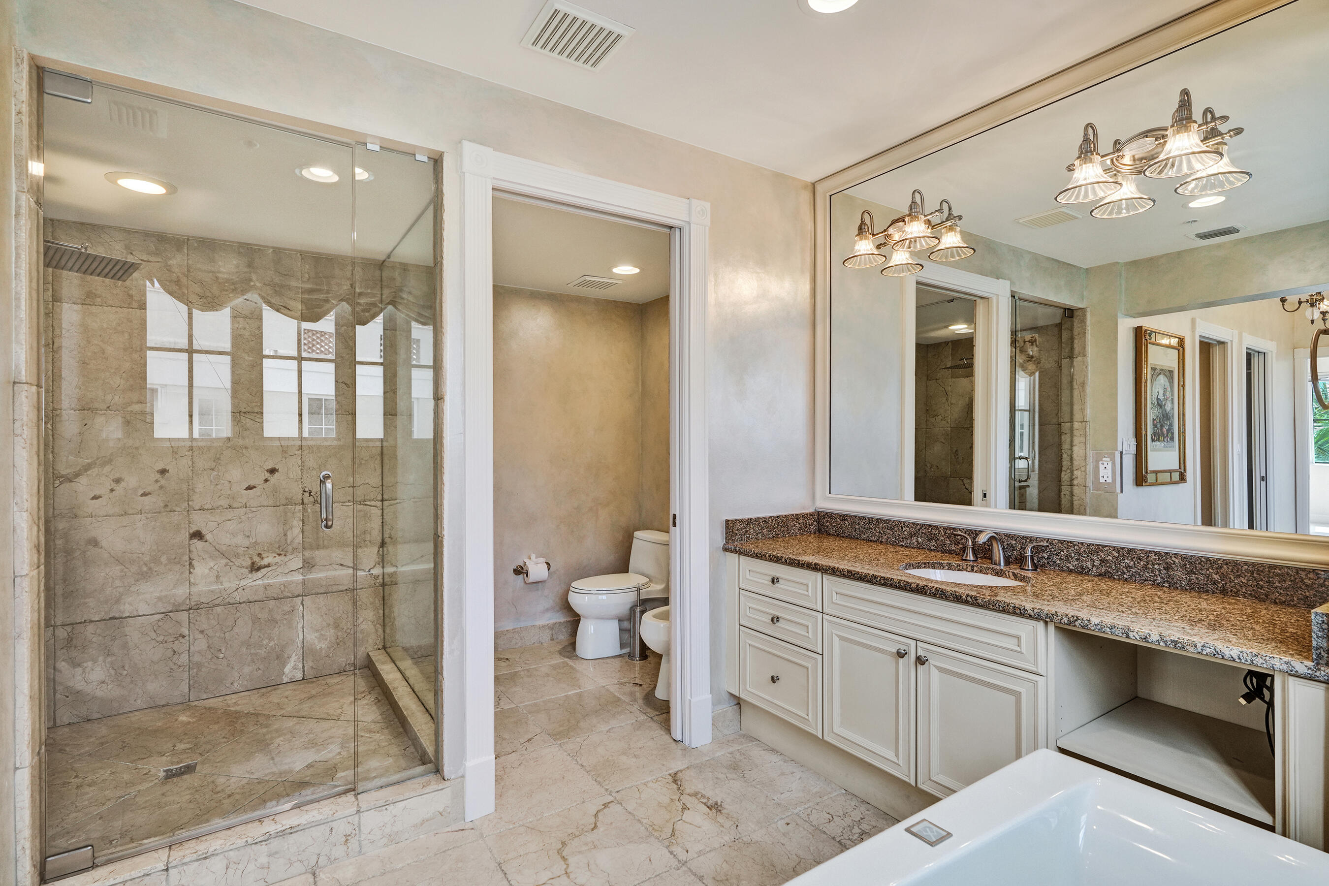 1414 SE 12th #3c Fort Lauderdale, FL 33316